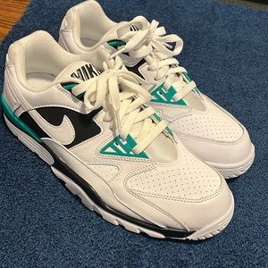 Nike cross trainer low 3